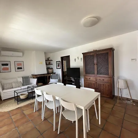 43 Aurora Les Tres Cales