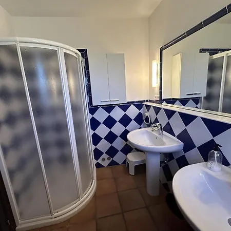 43 Aurora * Les Tres Cales
